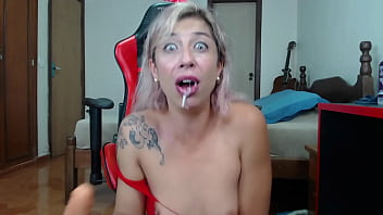 Squirting Whore sex