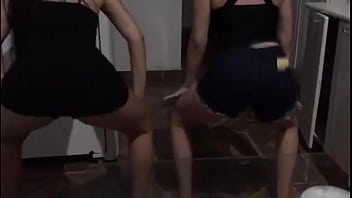 Novinha Bailando sex