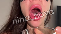 Wide Tongue sex