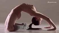 Yoga 18yo sex