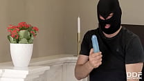 Thief In The House sex