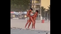 Beach Flash sex