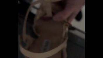 Shoe sex