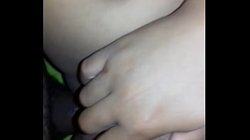 Comendo Novinha video