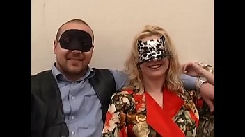 Mask Wife sex