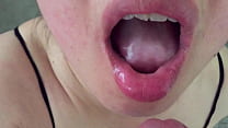 Swallowing Cum sex