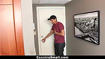 Exxxtra Small sex