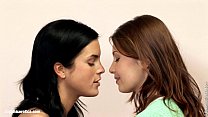 Lesbian Hot Kissing sex