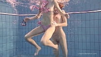 Swimming Pool Lesbians sex