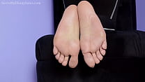 Slave Lick Feet sex