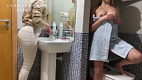 Sister Bathroom sex