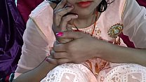 Indian Bhabhi Handjob sex
