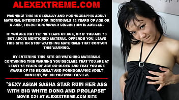 Extreme Dildo sex