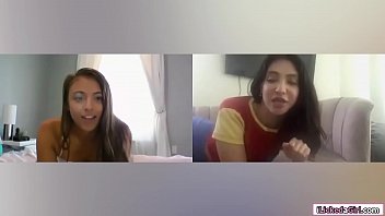 Lesbian Webcam sex