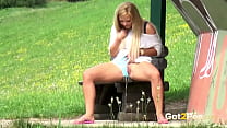 Peeing Outdoors sex