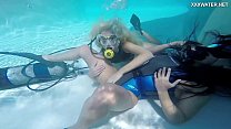Underwater Fingering sex