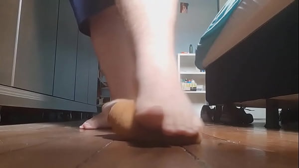 Bear Feet video