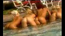 En Piscina sex