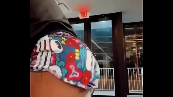 Mostrando sex