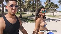 Latina En Bikini sex