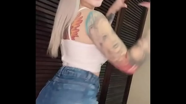 Teen Dancing video