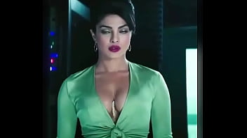 Cleavage Scene In English Movie sex