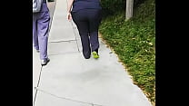 Big Booty Walking sex