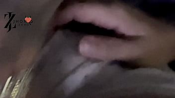 на диване sex