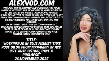Self Fisting sex