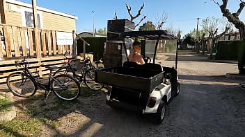 между сисек sex