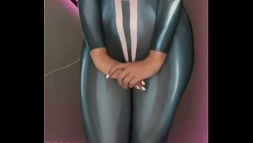 ласкает грудь video