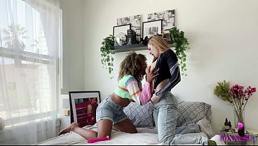 гладкая пися video