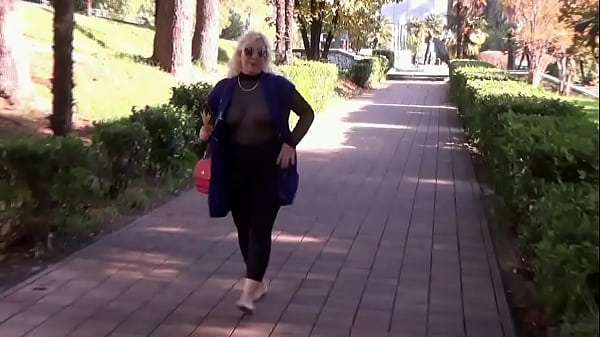 Mature Squirting sex