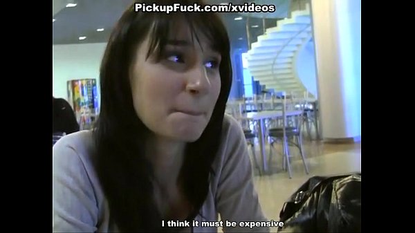 сосет пальчики sex
