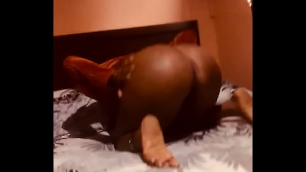 Isy sex
