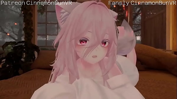 ласкает клитор sex