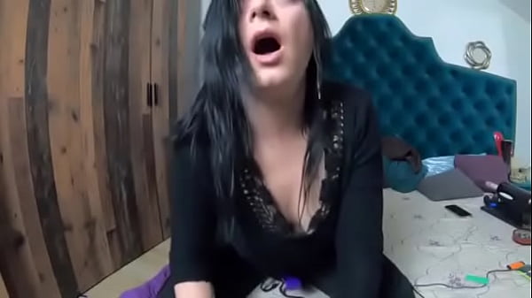 Con Mi Novio sex