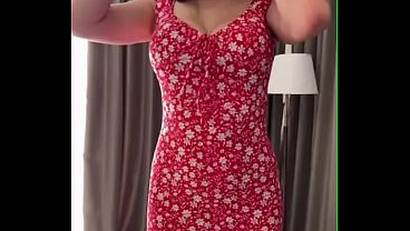 Con Mi Hermanastra video