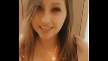 глотает video