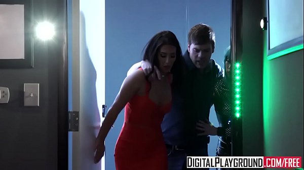 на кровате sex