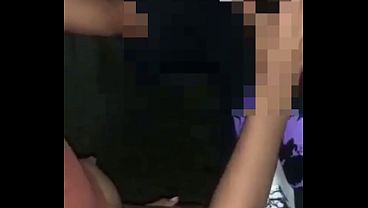 дрочит киску video