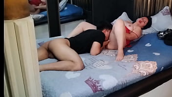 Sola En Casa sex