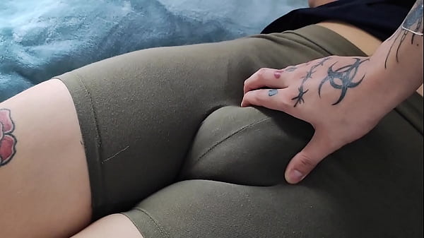 Gostosa Gemendo sex