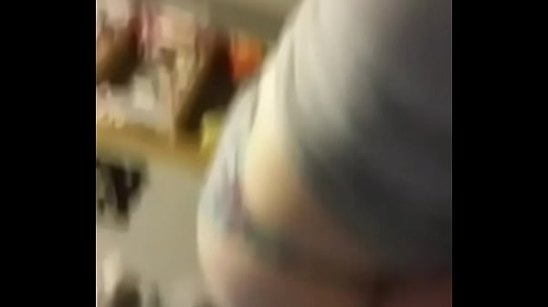 ебёт в жопу sex