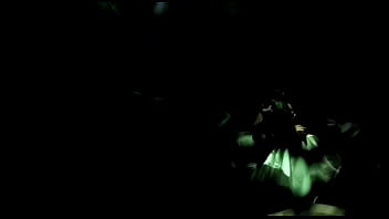 киска течет video