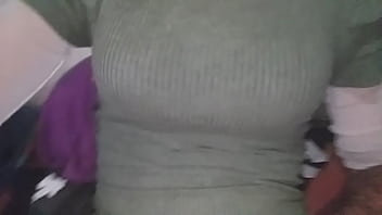 мастурбирует sex