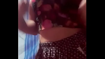 Mostrando A Bunda sex