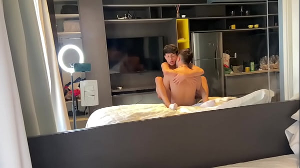 Lap sex