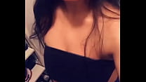 Showing Tits sex