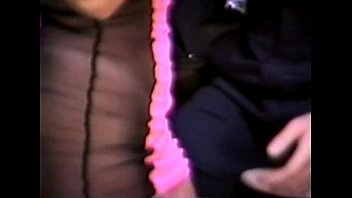 палец в попу sex